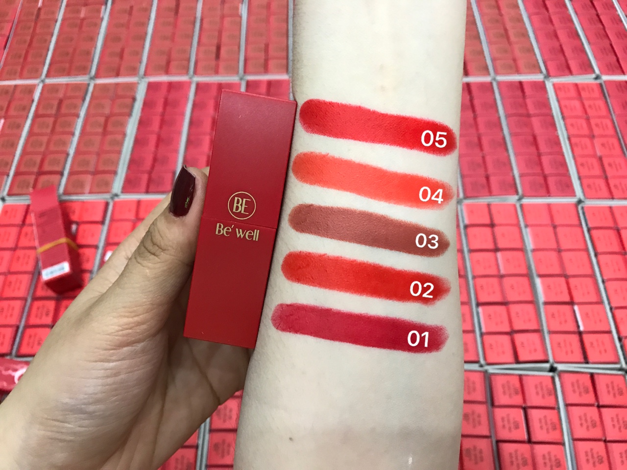 Xuống phố ngày thu rạng rỡ với những màu son đẹp “khó cưỡng” của Be’Well - Ảnh 3. Xuống phố ngày thu rạng rỡ với những màu son đẹp “khó cưỡng” của Be’Well - Ảnh 3.