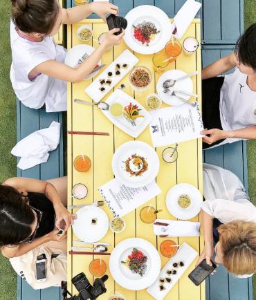 Xem đại tiệc ẩm thực hoành tráng của hot teen Việt tại Cocobay - Thèm quá đi thôi! - Ảnh 14. Xem đại tiệc ẩm thực hoành tráng của hot teen Việt tại Cocobay - Thèm quá đi thôi! - Ảnh 14.