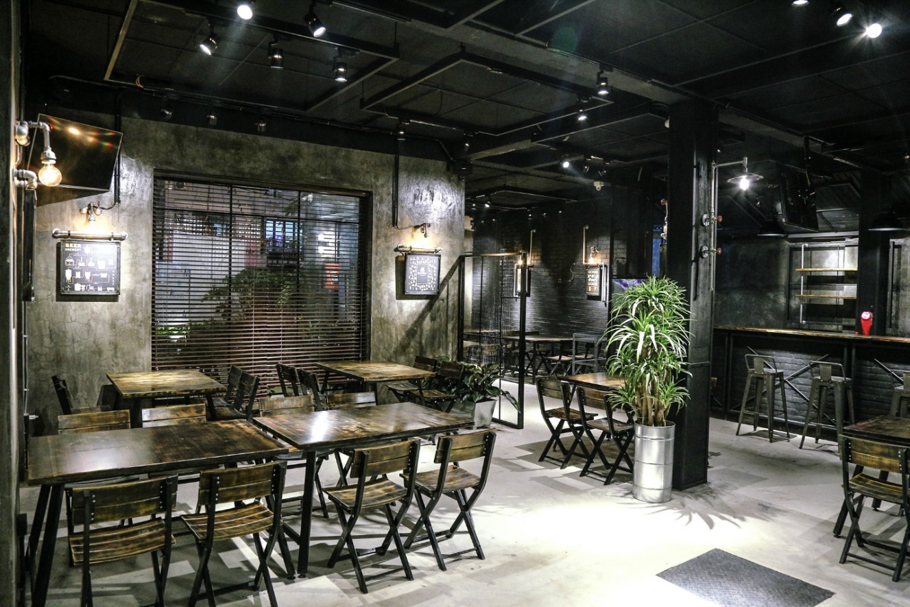 Thêm 1 phong cách ấn tượng với phương châm “khách hàng luôn được khuyến mãi” tại nhà hàng Xích Beer - Ảnh 5. Thêm 1 phong cách ấn tượng với phương châm “khách hàng luôn được khuyến mãi” tại nhà hàng Xích Beer - Ảnh 5.