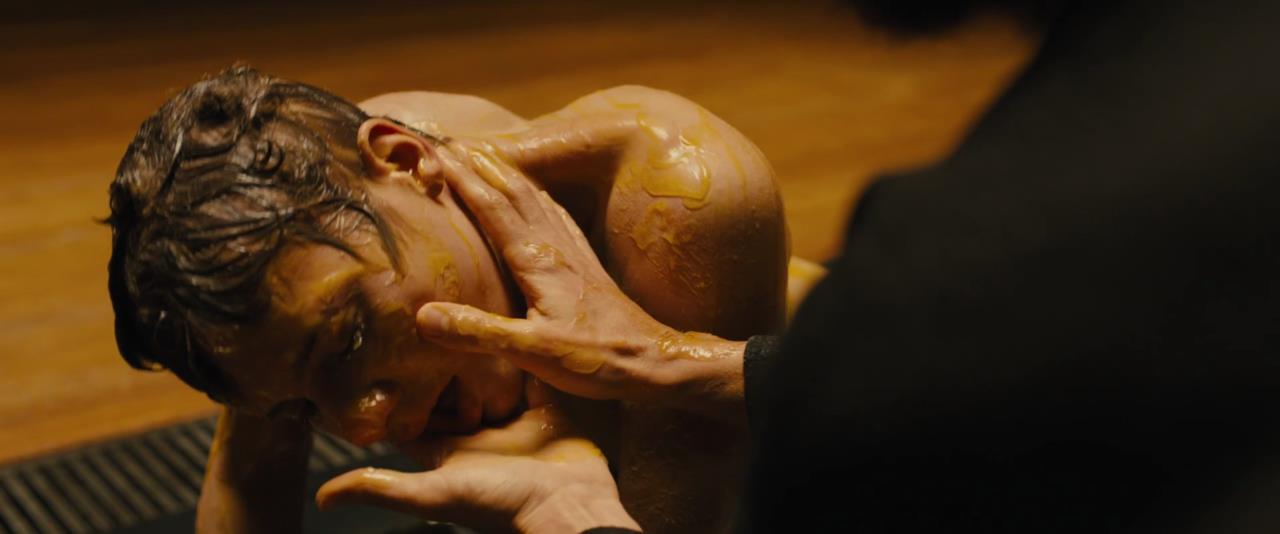 Khám phá thế giới tương lai kinh hoàng trong tuyệt tác Blade Runner 2049 - Ảnh 6. Khám phá thế giới tương lai kinh hoàng trong tuyệt tác Blade Runner 2049 - Ảnh 6.