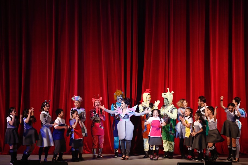 Sau TP.HCM, show nhạc kịch hoành tráng Bé chịu chơi sắp trình diễn tại Hà Nội - Ảnh 6. Sau TP.HCM, show nhạc kịch hoành tráng Bé chịu chơi sắp trình diễn tại Hà Nội - Ảnh 6.