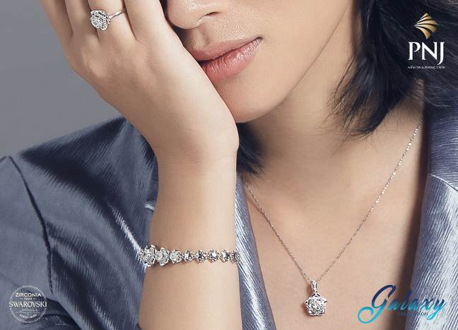 Khi nhịp đập lễ hội đi vào trang sức - Ảnh 3. Khi nhịp đập lễ hội đi vào trang sức - Ảnh 3.