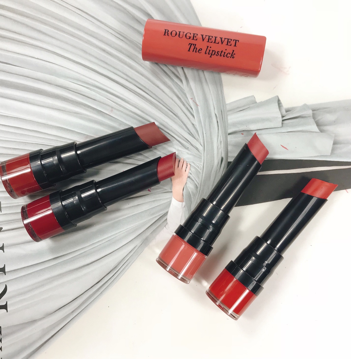 Giảm giá mạnh 10 sản phẩm make up, chăm sóc da không thể bỏ qua mùa lễ hội - Ảnh 2. Giảm giá mạnh 10 sản phẩm make up, chăm sóc da không thể bỏ qua mùa lễ hội - Ảnh 2.