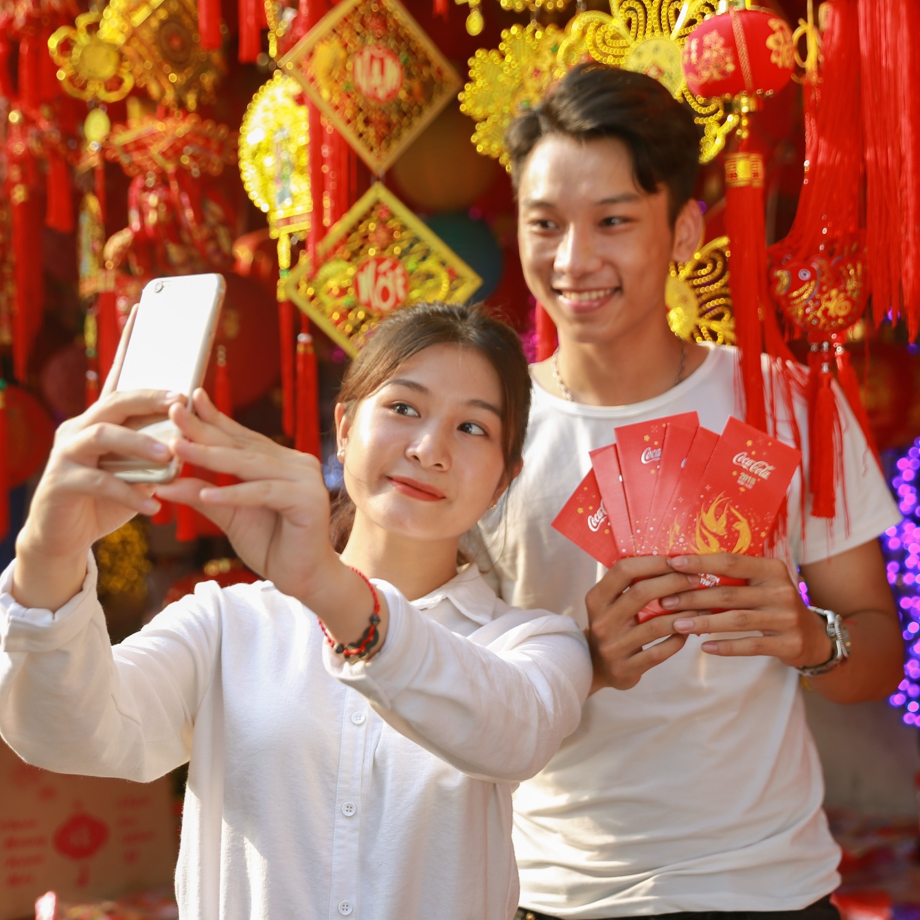 “Xe chở yêu thương” đã lăn bánh trên mọi cung đường, góp nhặt vô vàn khoảnh khắc Tết - Ảnh 1. “Xe chở yêu thương” đã lăn bánh trên mọi cung đường, góp nhặt vô vàn khoảnh khắc Tết - Ảnh 1.
