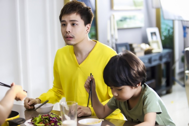 Ông Ngoại Tuổi 30 và câu chuyện “tai nạn” thời tuổi trẻ - Ảnh 2. Ông Ngoại Tuổi 30 và câu chuyện “tai nạn” thời tuổi trẻ - Ảnh 2.