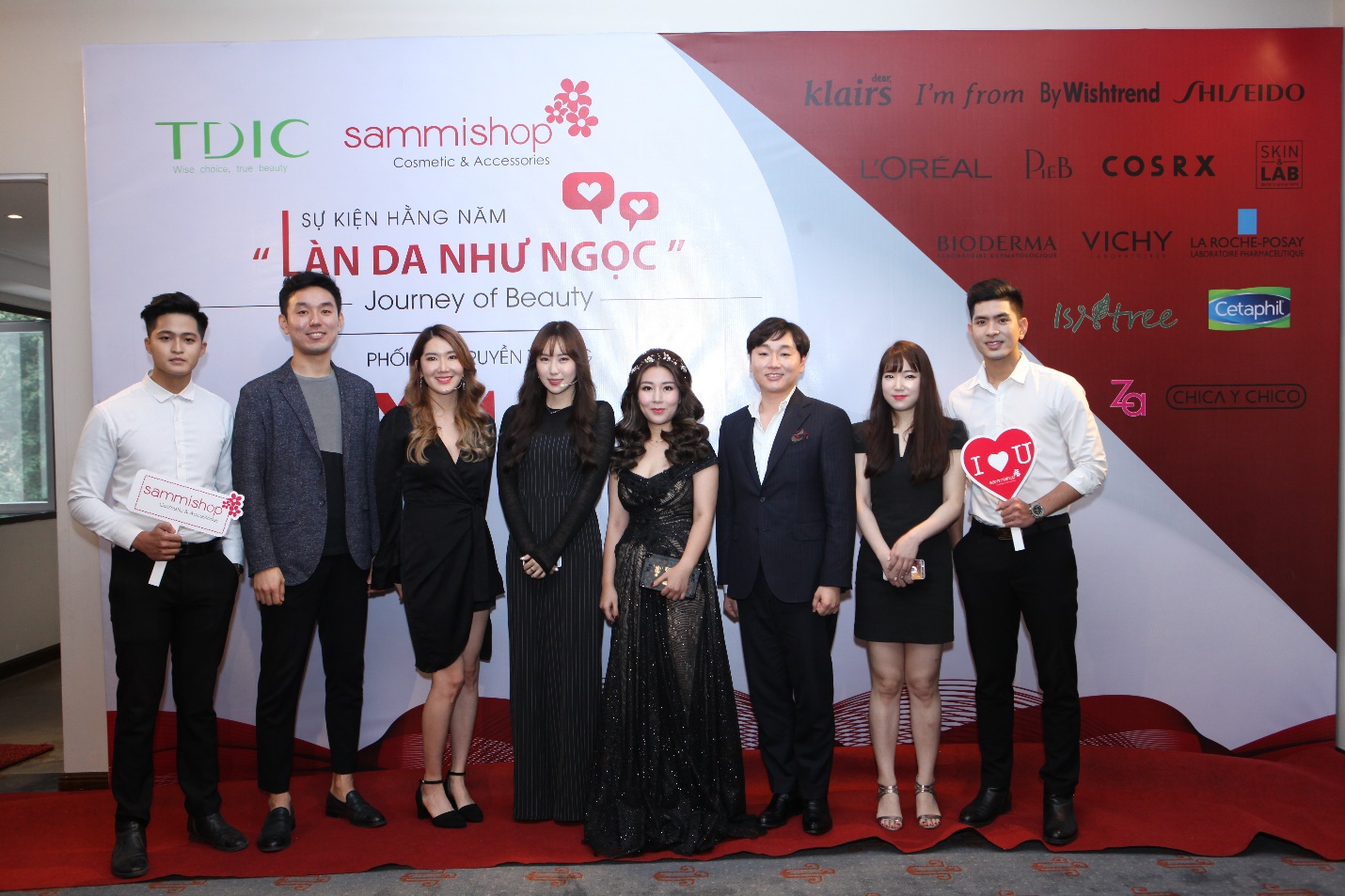 Thêm các tụ điểm shopping hấp dẫn dành cho tín đồ mỹ phẩm tại Hà Nội và Hồ Chí Minh - Ảnh 3. Thêm các tụ điểm shopping hấp dẫn dành cho tín đồ mỹ phẩm tại Hà Nội và Hồ Chí Minh - Ảnh 3.