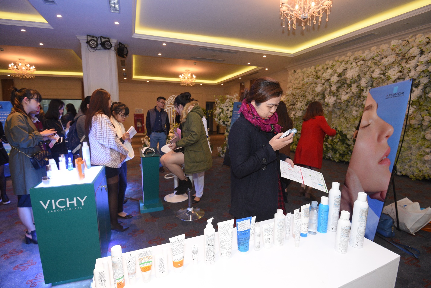 Thêm các tụ điểm shopping hấp dẫn dành cho tín đồ mỹ phẩm tại Hà Nội và Hồ Chí Minh - Ảnh 6. Thêm các tụ điểm shopping hấp dẫn dành cho tín đồ mỹ phẩm tại Hà Nội và Hồ Chí Minh - Ảnh 6.