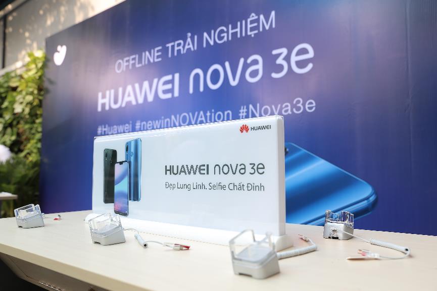 Toàn cảnh buổi offline trải nghiệm “ngôi sao mới” tầm trung Huawei Nova 3e - Ảnh 1. Toàn cảnh buổi offline trải nghiệm “ngôi sao mới” tầm trung Huawei Nova 3e - Ảnh 1.