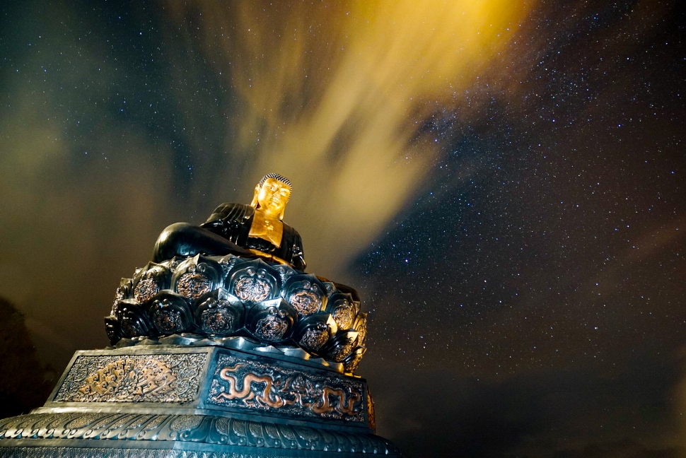Kiến trúc chùa Việt trong lòng núi đẹp như tiên cảnh trên đỉnh Fansipan - Ảnh 14. Kiến trúc chùa Việt trong lòng núi đẹp như tiên cảnh trên đỉnh Fansipan - Ảnh 14.