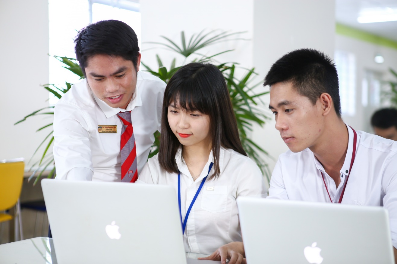Sức hút của ngành công nghệ thông tin trong thời đại Cách mạng 4.0 - Ảnh 3. Sức hút của ngành công nghệ thông tin trong thời đại Cách mạng 4.0 - Ảnh 3.