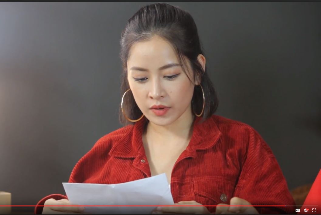 Chiều lòng chị đẹp Chi Pu, Chinh Đen viết chữ bằng động tác khó đỡ khiến fan “phát ngất” - Ảnh 4. Chiều lòng chị đẹp Chi Pu, Chinh Đen viết chữ bằng động tác khó đỡ khiến fan “phát ngất” - Ảnh 4.
