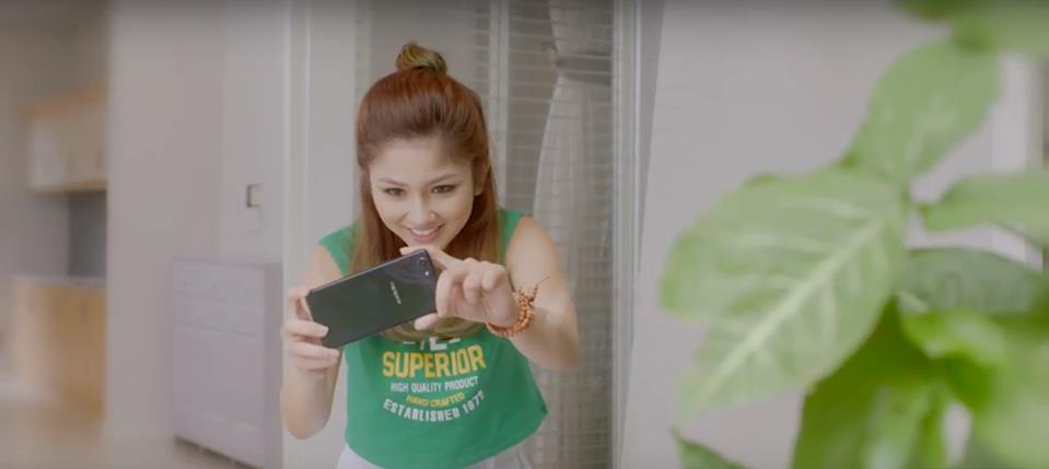 Cùng mẹ xem đoạn clip này, bạn sẽ phải đổi góc nhìn khác - Ảnh 1. Cùng mẹ xem đoạn clip này, bạn sẽ phải đổi góc nhìn khác - Ảnh 1.