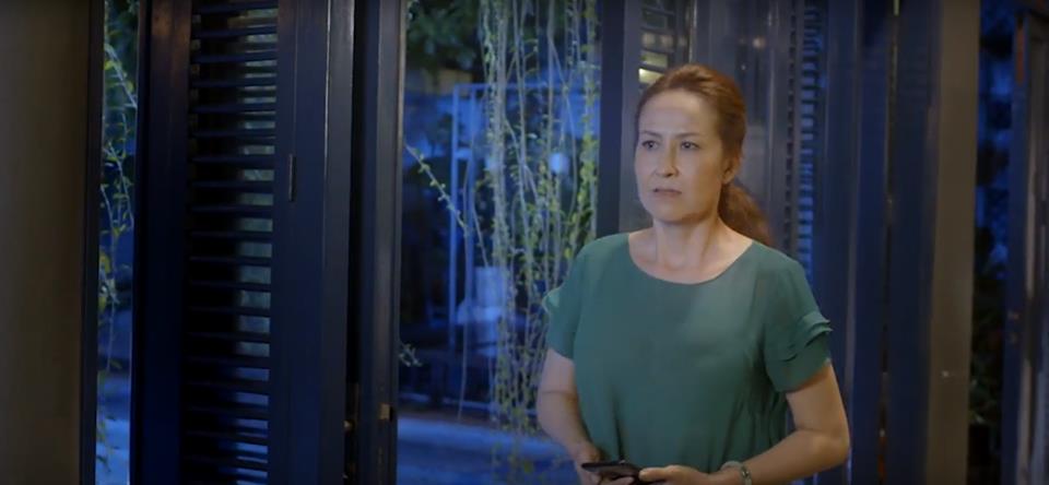 Cùng mẹ xem đoạn clip này, bạn sẽ phải đổi góc nhìn khác - Ảnh 2. Cùng mẹ xem đoạn clip này, bạn sẽ phải đổi góc nhìn khác - Ảnh 2.