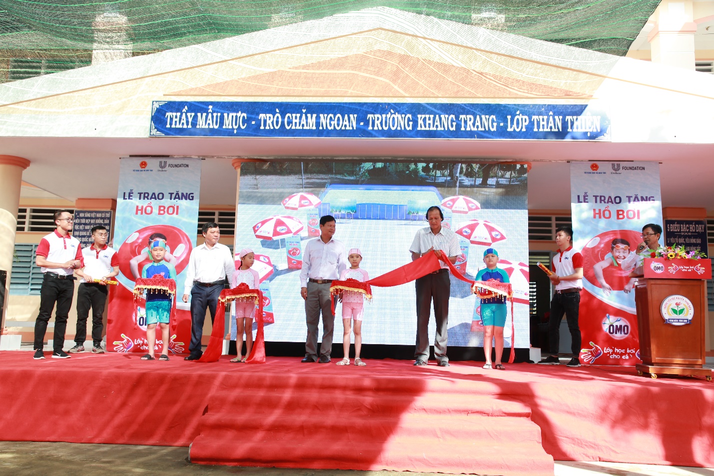 Tò mò khám phá “Lớp học bơi cho cá” đầu tiên được hoàn thành - Ảnh 4. Tò mò khám phá “Lớp học bơi cho cá” đầu tiên được hoàn thành - Ảnh 4.