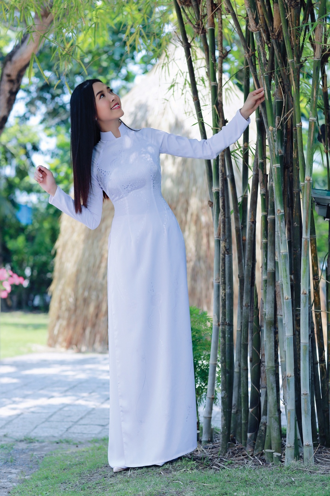 Những lỗi khi diện áo dài nữ sinh nên lưu ý - Ảnh 4. Những lỗi khi diện áo dài nữ sinh nên lưu ý - Ảnh 4.