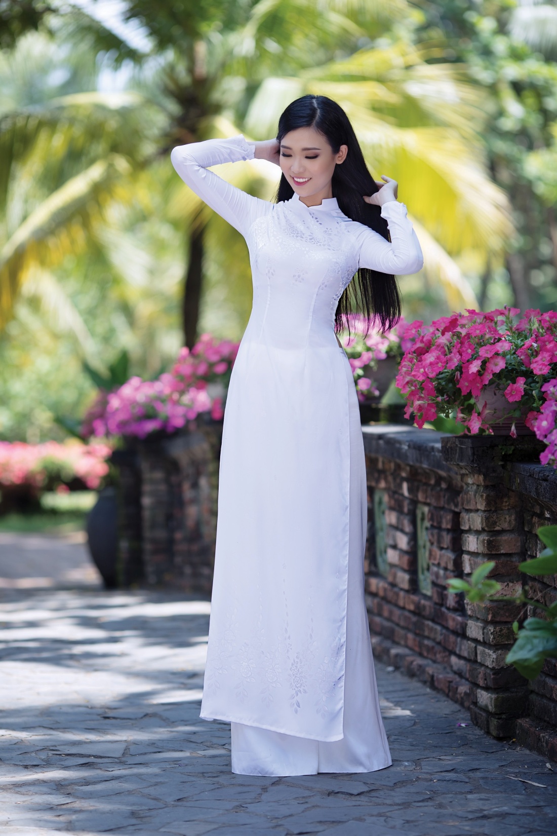 Những lỗi khi diện áo dài nữ sinh nên lưu ý - Ảnh 6. Những lỗi khi diện áo dài nữ sinh nên lưu ý - Ảnh 6.