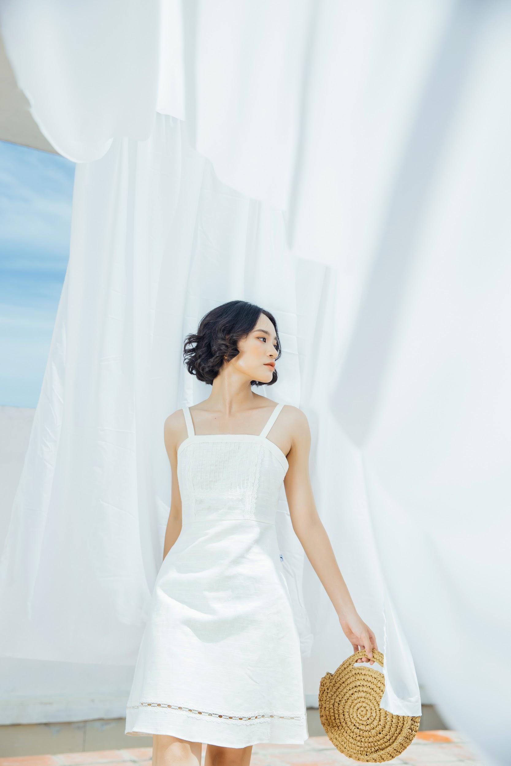 Xu hướng thời trang vải đũi - Gợi ý cực trendy cho các cô nàng hè này - Ảnh 2. Xu hướng thời trang vải đũi - Gợi ý cực trendy cho các cô nàng hè này - Ảnh 2.