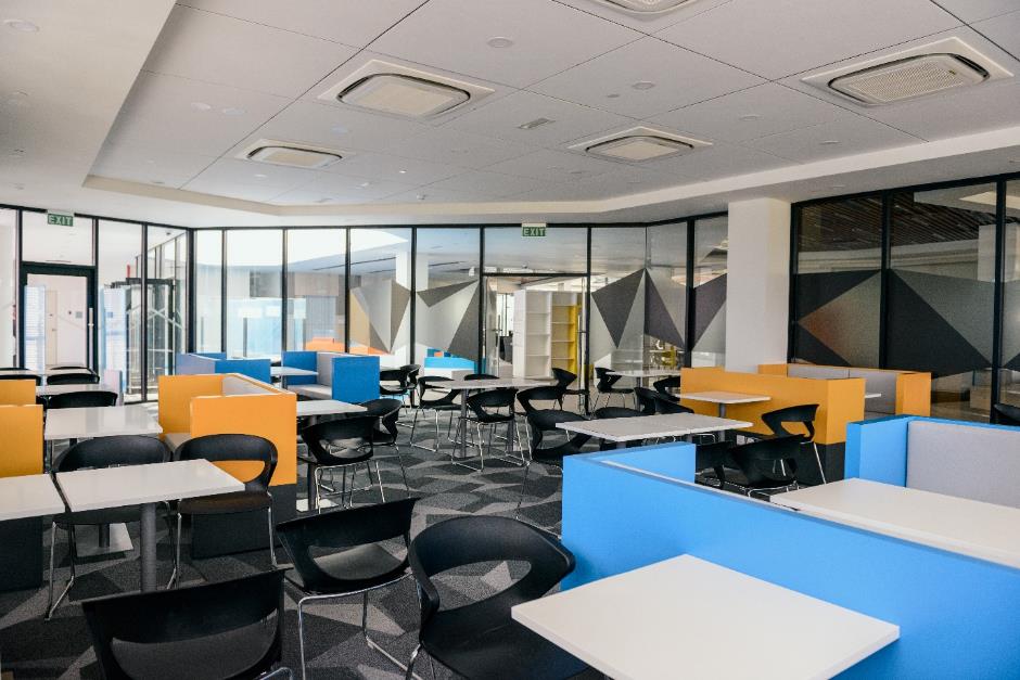 Hiện thực giấc mơ du học Anh quốc ngay tại Việt Nam - Ảnh 3. Hiện thực giấc mơ du học Anh quốc ngay tại Việt Nam - Ảnh 3.