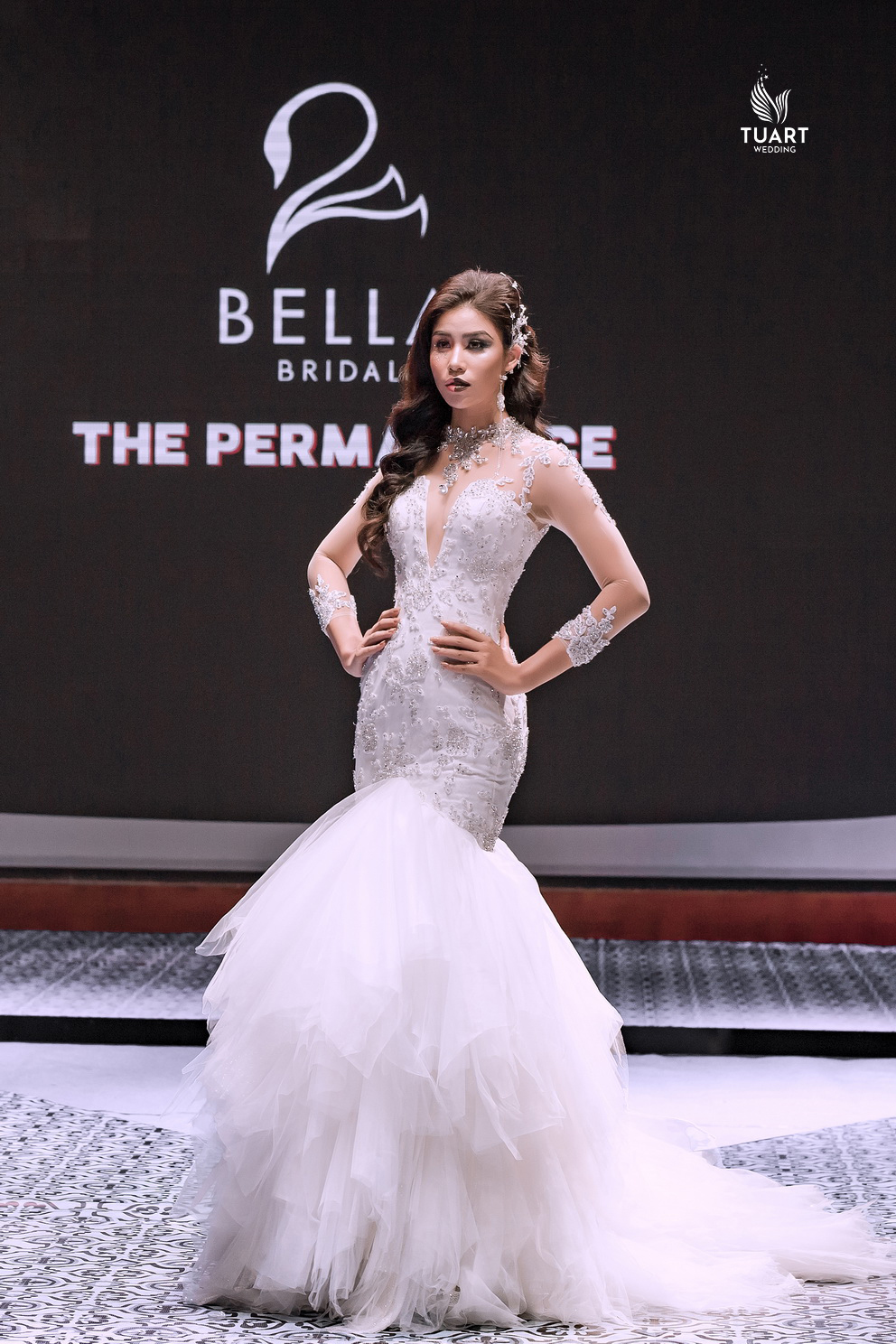 Noo Phước Thịnh, Á hậu Thư Dung cùng xuất hiện trong show diễn váy cưới 12 cung hoàng đạo - Ảnh 4. Noo Phước Thịnh, Á hậu Thư Dung cùng xuất hiện trong show diễn váy cưới 12 cung hoàng đạo - Ảnh 4.