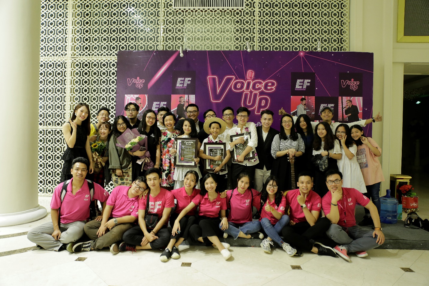 Chung kết Voice Up vỡ oà trong niềm vui khi tìm ra quán quân mùa đầu - Ảnh 10. Chung kết Voice Up vỡ oà trong niềm vui khi tìm ra quán quân mùa đầu - Ảnh 10.