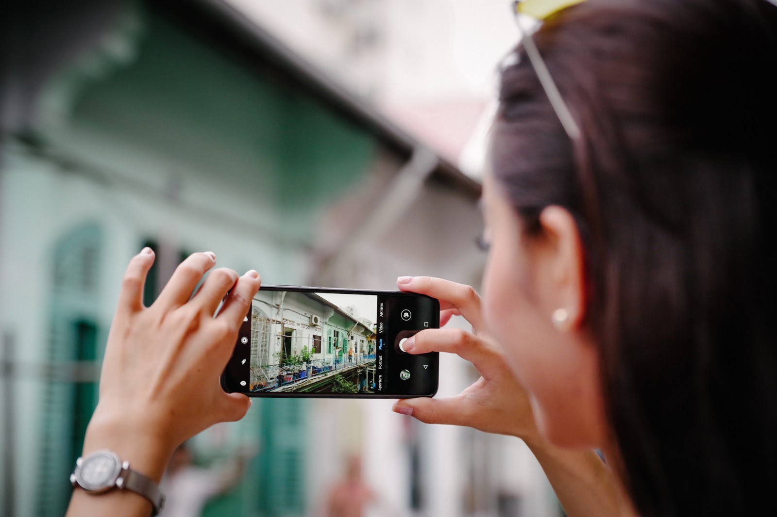Liệu Nova 3i có đáp ứng mong đợi của giới trẻ đối với 1 chiếc smartphone dưới 7 triệu đồng - Ảnh 5. Liệu Nova 3i có đáp ứng mong đợi của giới trẻ đối với 1 chiếc smartphone dưới 7 triệu đồng - Ảnh 5.
