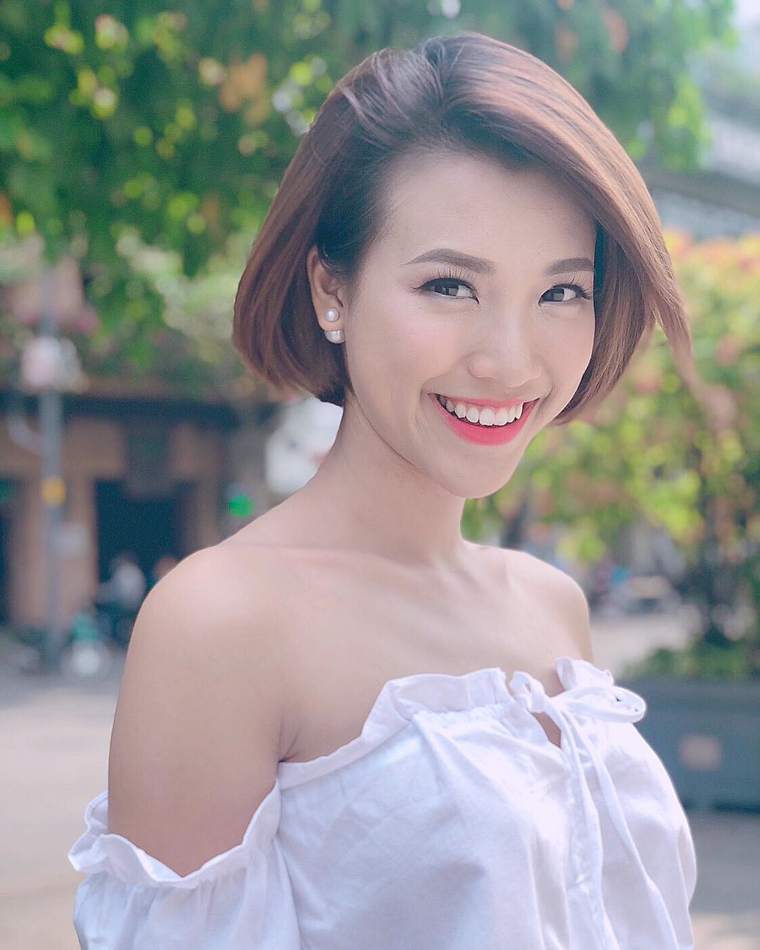 Vi vu hơn chục nước, da Hoàng Oanh vẫn đẹp bất chấp chỉ với thói quen đơn giản không ngờ - Ảnh 2. Vi vu hơn chục nước, da Hoàng Oanh vẫn đẹp bất chấp chỉ với thói quen đơn giản không ngờ - Ảnh 2.