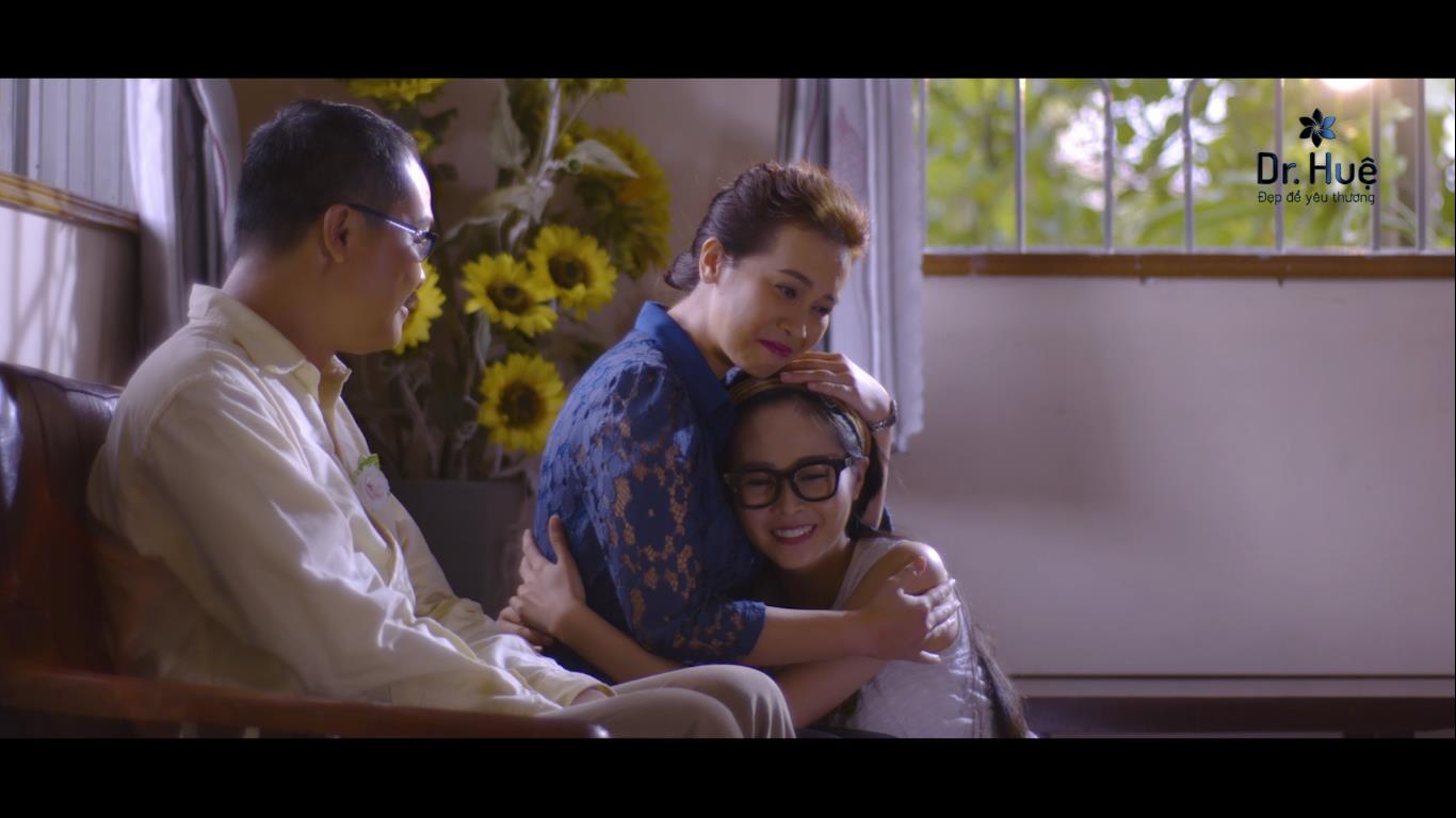 Trải qua những hiểu lầm mẹ và con gái càng yêu thương nhau hơn - Ảnh 5. Trải qua những hiểu lầm mẹ và con gái càng yêu thương nhau hơn - Ảnh 5.