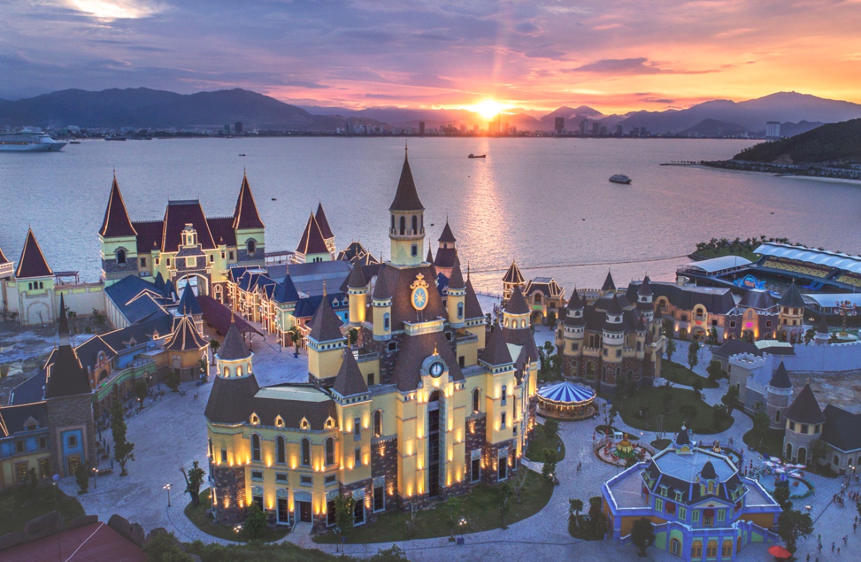 12 giờ khám phá Vinpearl Land Nha Trang trước live show Boney M tuyệt đỉnh - Ảnh 10. 12 giờ khám phá Vinpearl Land Nha Trang trước live show Boney M tuyệt đỉnh - Ảnh 10.