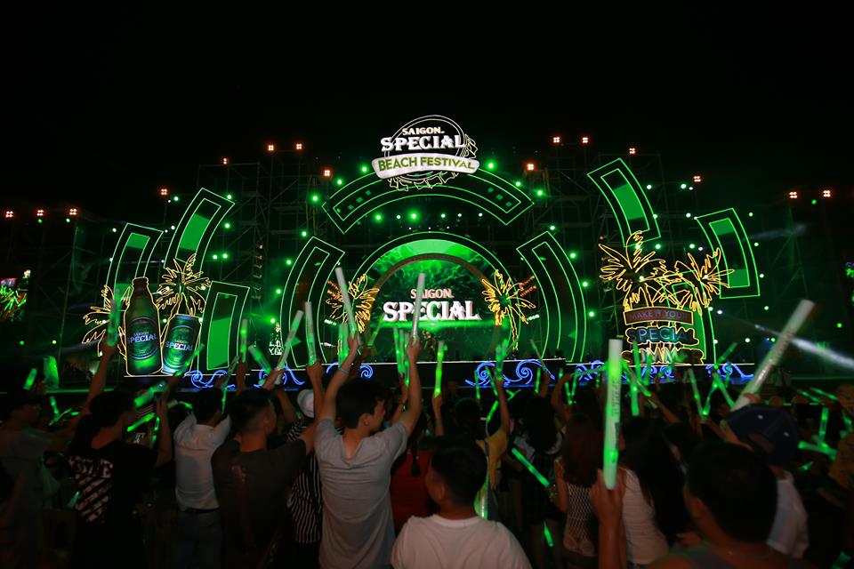 Giới trẻ làm dậy sóng Sầm Sơn với Beach Festival 2018 cực hoàng tráng - Ảnh 13. Giới trẻ làm dậy sóng Sầm Sơn với Beach Festival 2018 cực hoàng tráng - Ảnh 13.
