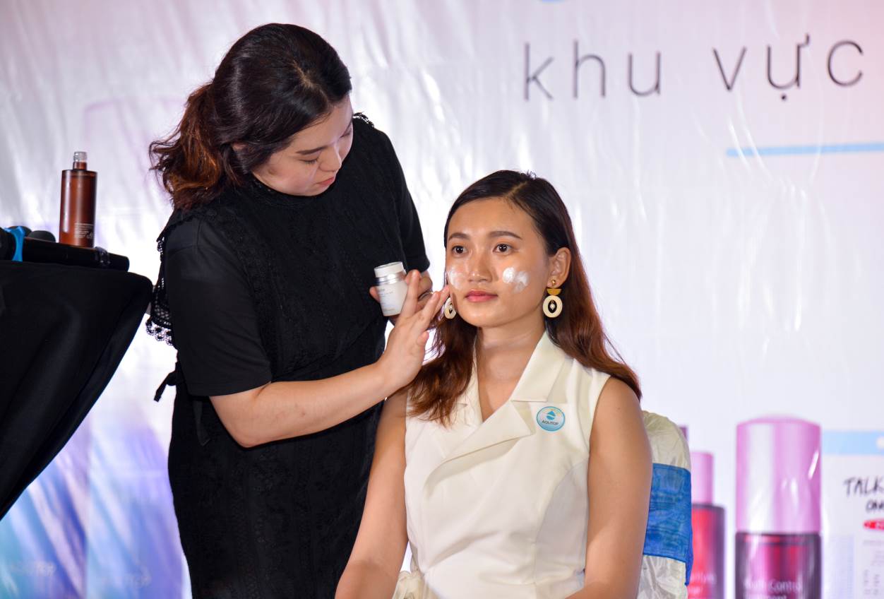 Mỹ phẩm Aqutop đình đám Hàn Quốc tổ chức hội nghị khách hàng khu vực miền Nam tại Bình Quới - Ảnh 2. Mỹ phẩm Aqutop đình đám Hàn Quốc tổ chức hội nghị khách hàng khu vực miền Nam tại Bình Quới - Ảnh 2.
