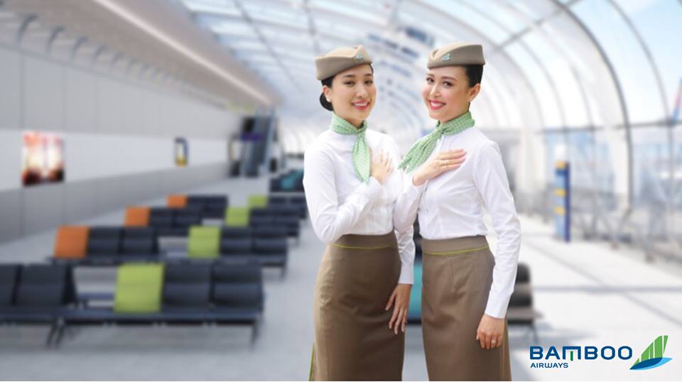 Sau khi ra mắt, đồng phục tiếp viên hàng không Bamboo Airways nhận bão lời khen của cư dân mạng - Ảnh 1. Sau khi ra mắt, đồng phục tiếp viên hàng không Bamboo Airways nhận bão lời khen của cư dân mạng - Ảnh 1.