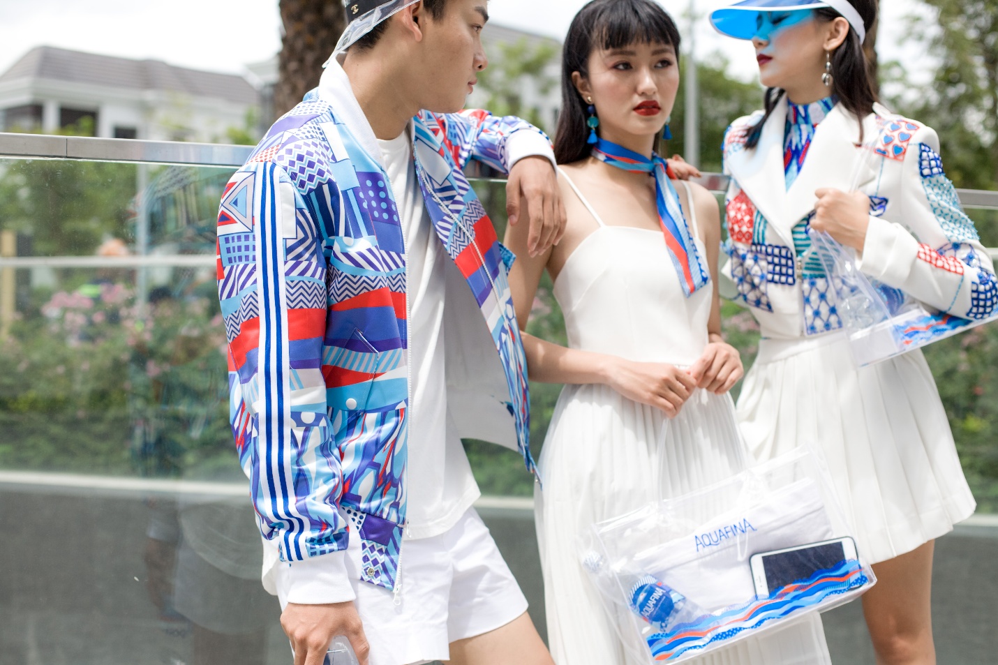 Với BST giới hạn này, các fashionista Việt đang biến Sài Gòn thành sàn runway thực sự - Ảnh 6. Với BST giới hạn này, các fashionista Việt đang biến Sài Gòn thành sàn runway thực sự - Ảnh 6.
