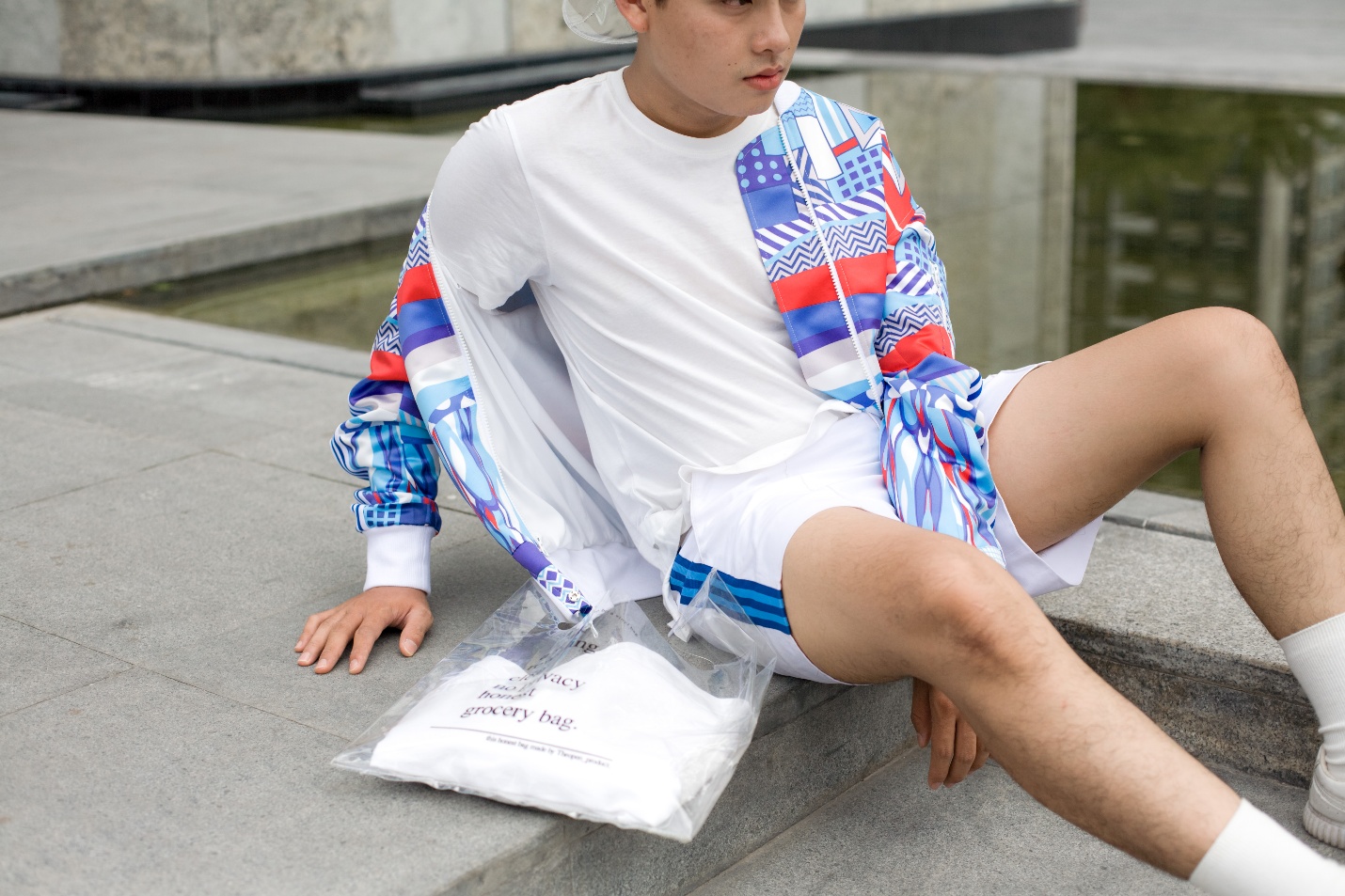 Với BST giới hạn này, các fashionista Việt đang biến Sài Gòn thành sàn runway thực sự - Ảnh 9. Với BST giới hạn này, các fashionista Việt đang biến Sài Gòn thành sàn runway thực sự - Ảnh 9.