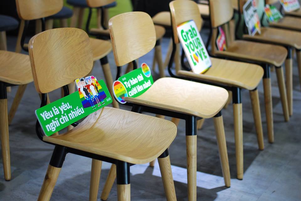 Grab phủ màu lục sắc khắp mạng xã hội hưởng ứng ngày hội của cộng đồng LGBTIQ - Ảnh 3. Grab phủ màu lục sắc khắp mạng xã hội hưởng ứng ngày hội của cộng đồng LGBTIQ - Ảnh 3.