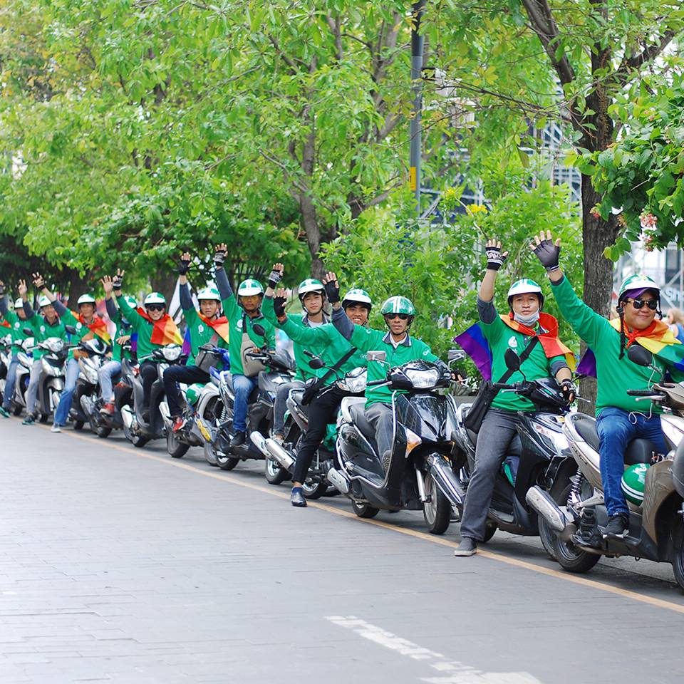 Grab phủ màu lục sắc khắp mạng xã hội hưởng ứng ngày hội của cộng đồng LGBTIQ - Ảnh 4. Grab phủ màu lục sắc khắp mạng xã hội hưởng ứng ngày hội của cộng đồng LGBTIQ - Ảnh 4.