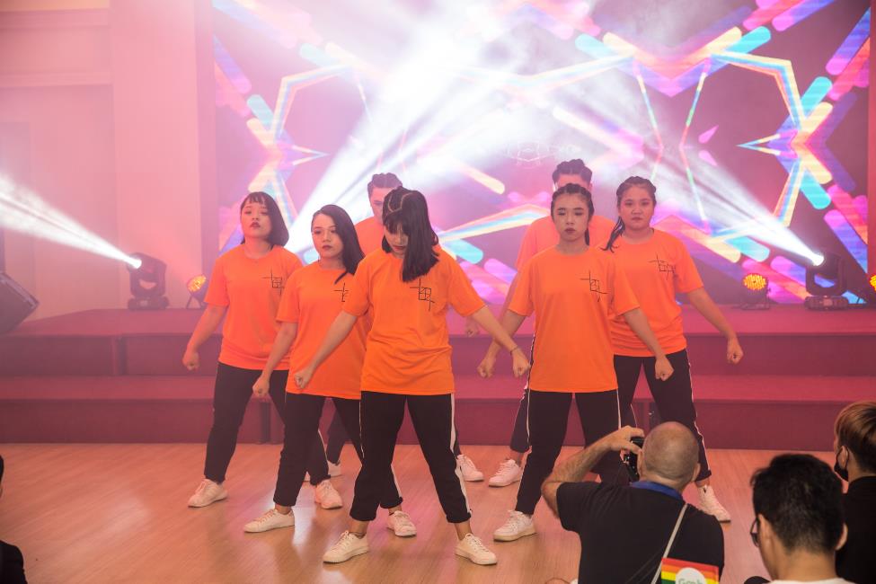 VietPride Sài Gòn 2018: Ngày rực rỡ và tự hào của cộng đồng LGBTI+ - Ảnh 5. VietPride Sài Gòn 2018: Ngày rực rỡ và tự hào của cộng đồng LGBTI+ - Ảnh 5.
