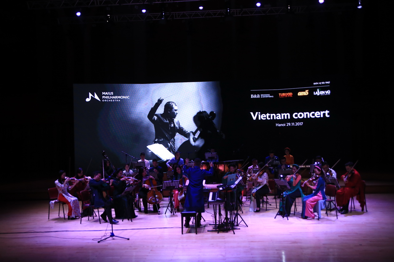 Dàn nhạc giao hưởng triệu view khẳng định đẳng cấp với concert cùng diva Hàn Quốc Sohyang - Ảnh 3. Dàn nhạc giao hưởng triệu view khẳng định đẳng cấp với concert cùng diva Hàn Quốc Sohyang - Ảnh 3.