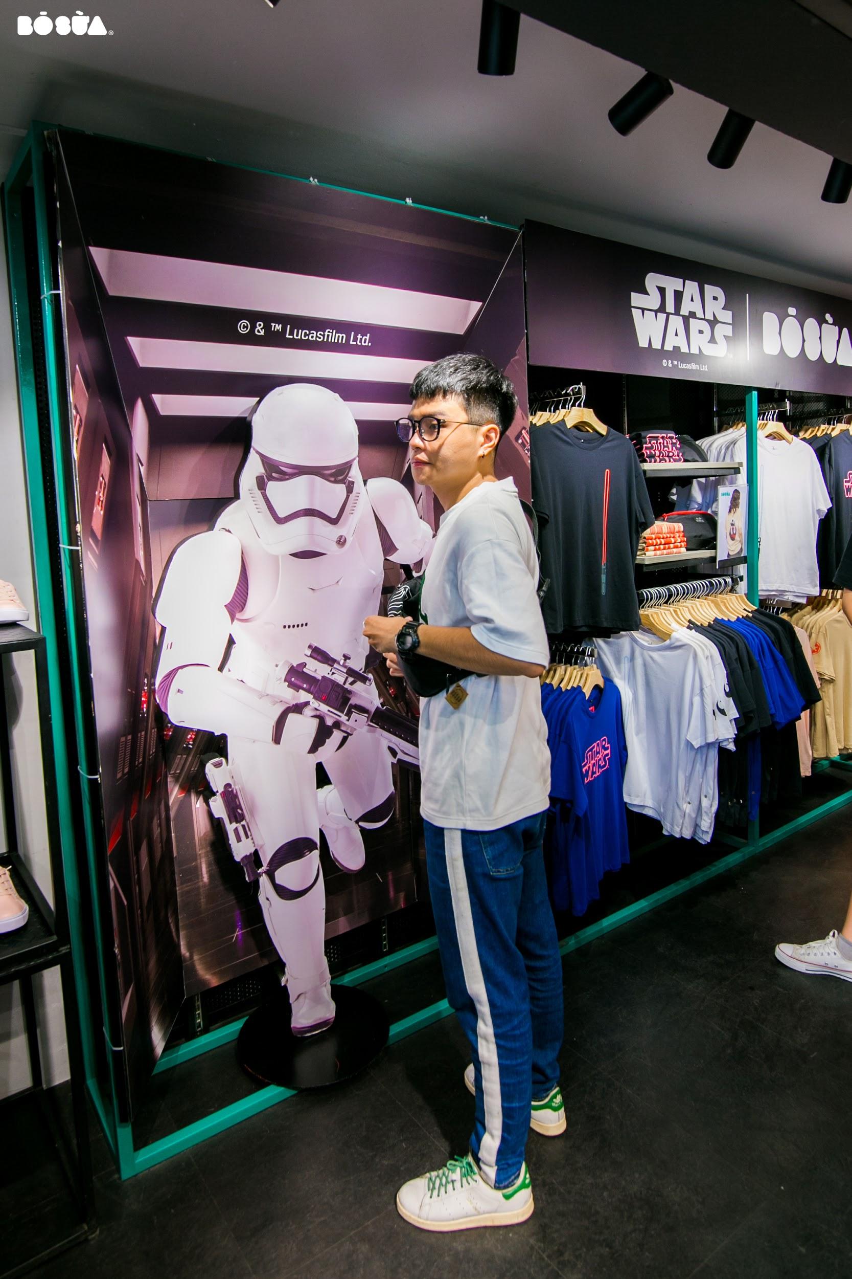 Giới trẻ Hà thành pose hình tươi rói tại sự kiện ra mắt BST Star Wars tiên phong ở Việt Nam - Ảnh 7. Giới trẻ Hà thành pose hình tươi rói tại sự kiện ra mắt BST Star Wars tiên phong ở Việt Nam - Ảnh 7.