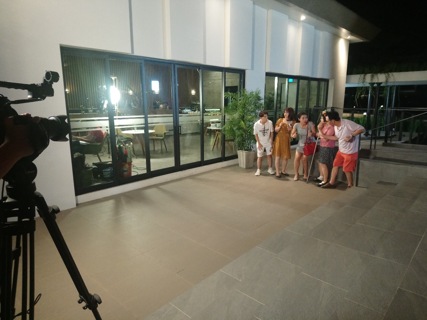 Thanh Hương: Biến hóa từ gái làng chơi hết đát đến bà mẹ 2 con hiện đại - Ảnh 3. Thanh Hương: Biến hóa từ gái làng chơi hết đát đến bà mẹ 2 con hiện đại - Ảnh 3.