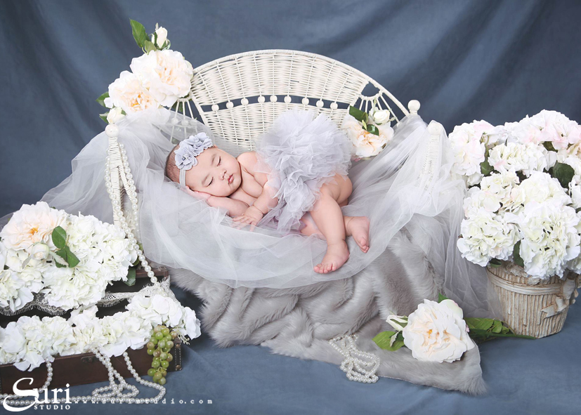 “Cơn sốt” chụp ảnh sơ sinh đẹp tại Hà Nội và hành trình 10 năm làm “người giữ ký ức” - Ảnh 8. “Cơn sốt” chụp ảnh sơ sinh đẹp tại Hà Nội và hành trình 10 năm làm “người giữ ký ức” - Ảnh 8.