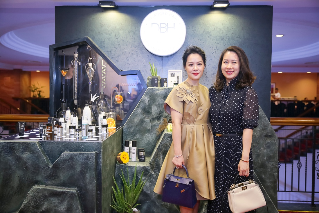 Mỹ phẩm DBH (Dermaesthetics Beverly Hills USA) chính thức có mặt tại Việt Nam - Ảnh 6. Mỹ phẩm DBH (Dermaesthetics Beverly Hills USA) chính thức có mặt tại Việt Nam - Ảnh 6.