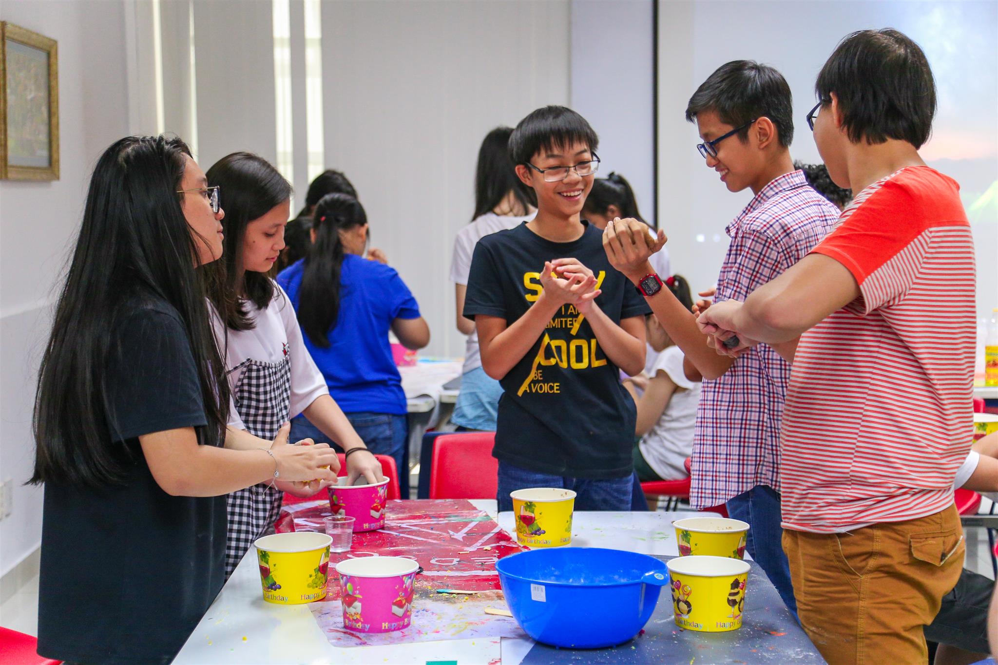 Dạy trẻ tư duy, tưởng dễ mà khó - Ảnh 3. Dạy trẻ tư duy, tưởng dễ mà khó - Ảnh 3.