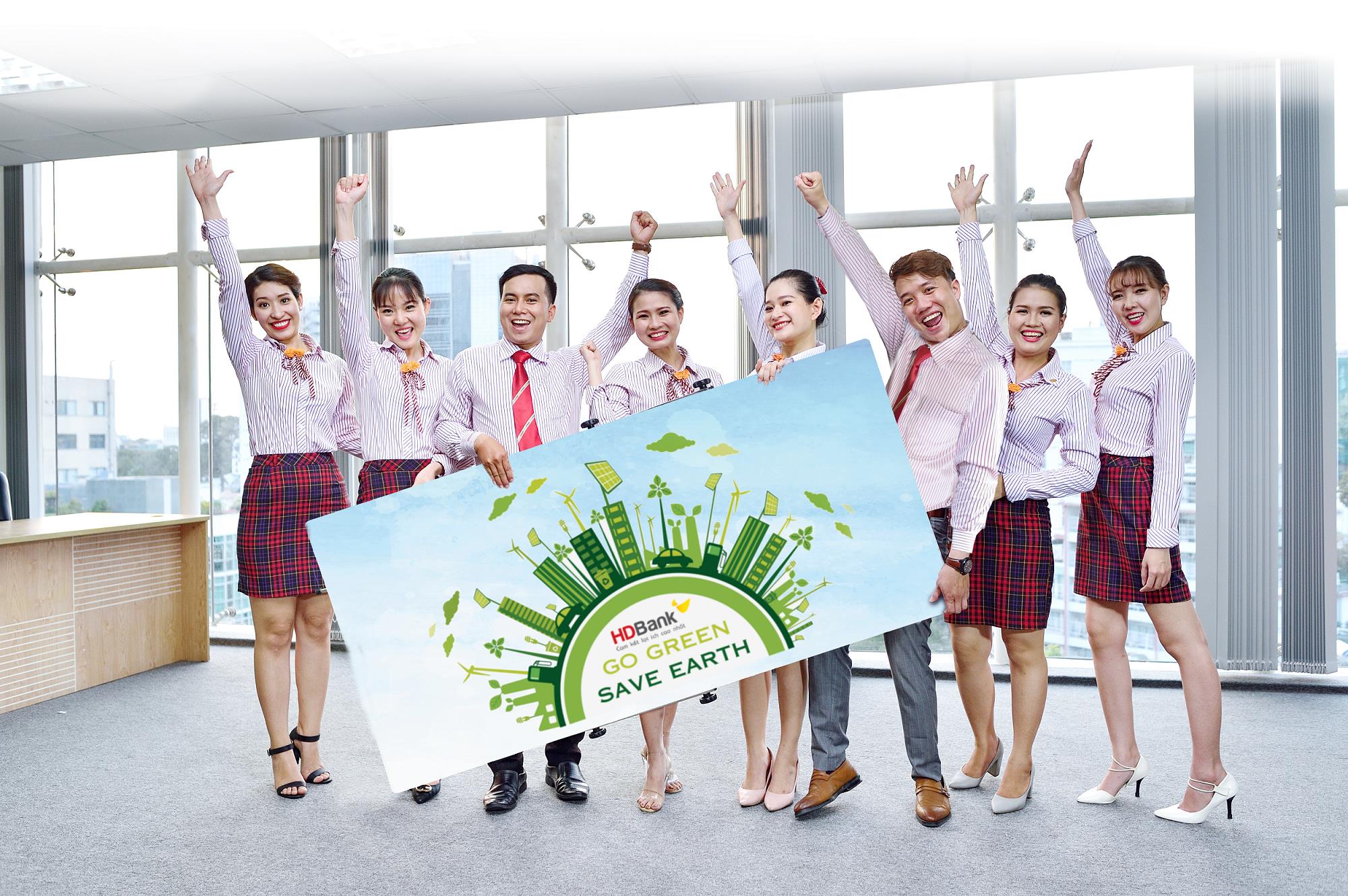 HDBank được bình chọn là nơi làm việc tốt nhất châu Á năm 2018 - Ảnh 3. HDBank được bình chọn là nơi làm việc tốt nhất châu Á năm 2018 - Ảnh 3.