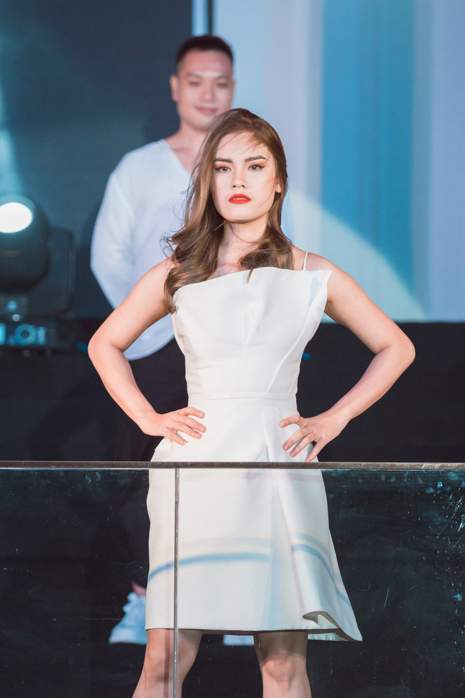 Sau gần 10 năm trở lại, cuộc thi Color & Style Trophy 2018 đã tìm ra một quán quân xứng đáng - Ảnh 4. Sau gần 10 năm trở lại, cuộc thi Color & Style Trophy 2018 đã tìm ra một quán quân xứng đáng - Ảnh 4.