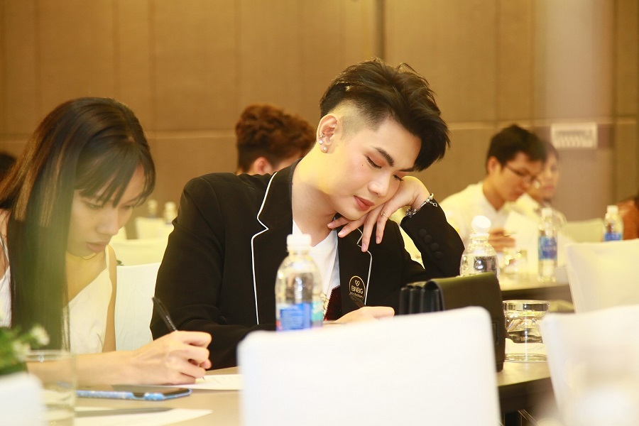 Đào Bá Lộc: “Tủ lạnh ở nhà có hơn 300 miếng mặt nạ” - Ảnh 2. Đào Bá Lộc: “Tủ lạnh ở nhà có hơn 300 miếng mặt nạ” - Ảnh 2.