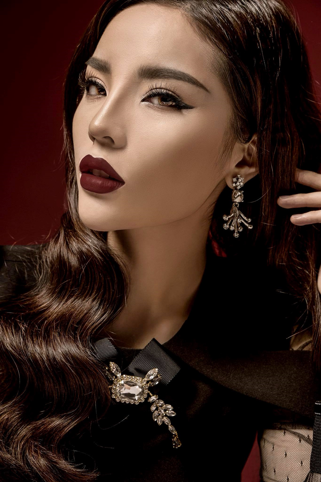 Theo bạn, Lan Khuê, Kỳ Duyên, Diễm My 9x, Jun Vũ, ai sẽ giành vé tham dự Paris Fashion Week? - Ảnh 4. Theo bạn, Lan Khuê, Kỳ Duyên, Diễm My 9x, Jun Vũ, ai sẽ giành vé tham dự Paris Fashion Week? - Ảnh 4.