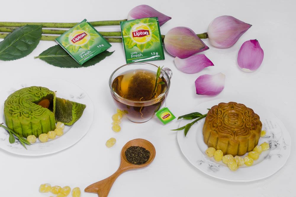 Dù xã hội có thay đổi thế nào, nét đẹp thưởng trà mùa Trung thu vẫn vẹn nguyên - Ảnh 1. Dù xã hội có thay đổi thế nào, nét đẹp thưởng trà mùa Trung thu vẫn vẹn nguyên - Ảnh 1.