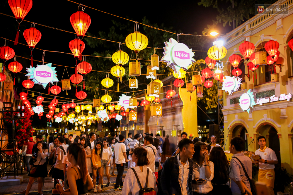 Dù xã hội có thay đổi thế nào, nét đẹp thưởng trà mùa Trung thu vẫn vẹn nguyên - Ảnh 6. Dù xã hội có thay đổi thế nào, nét đẹp thưởng trà mùa Trung thu vẫn vẹn nguyên - Ảnh 6.