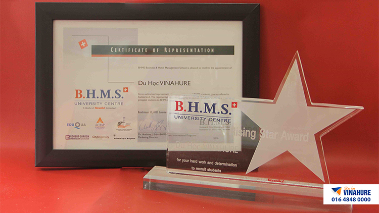 Phỏng vấn nhận học bổng 150 triệu đồng cùng trường BHMS Thụy Sĩ - Ảnh 4. Phỏng vấn nhận học bổng 150 triệu đồng cùng trường BHMS Thụy Sĩ - Ảnh 4.
