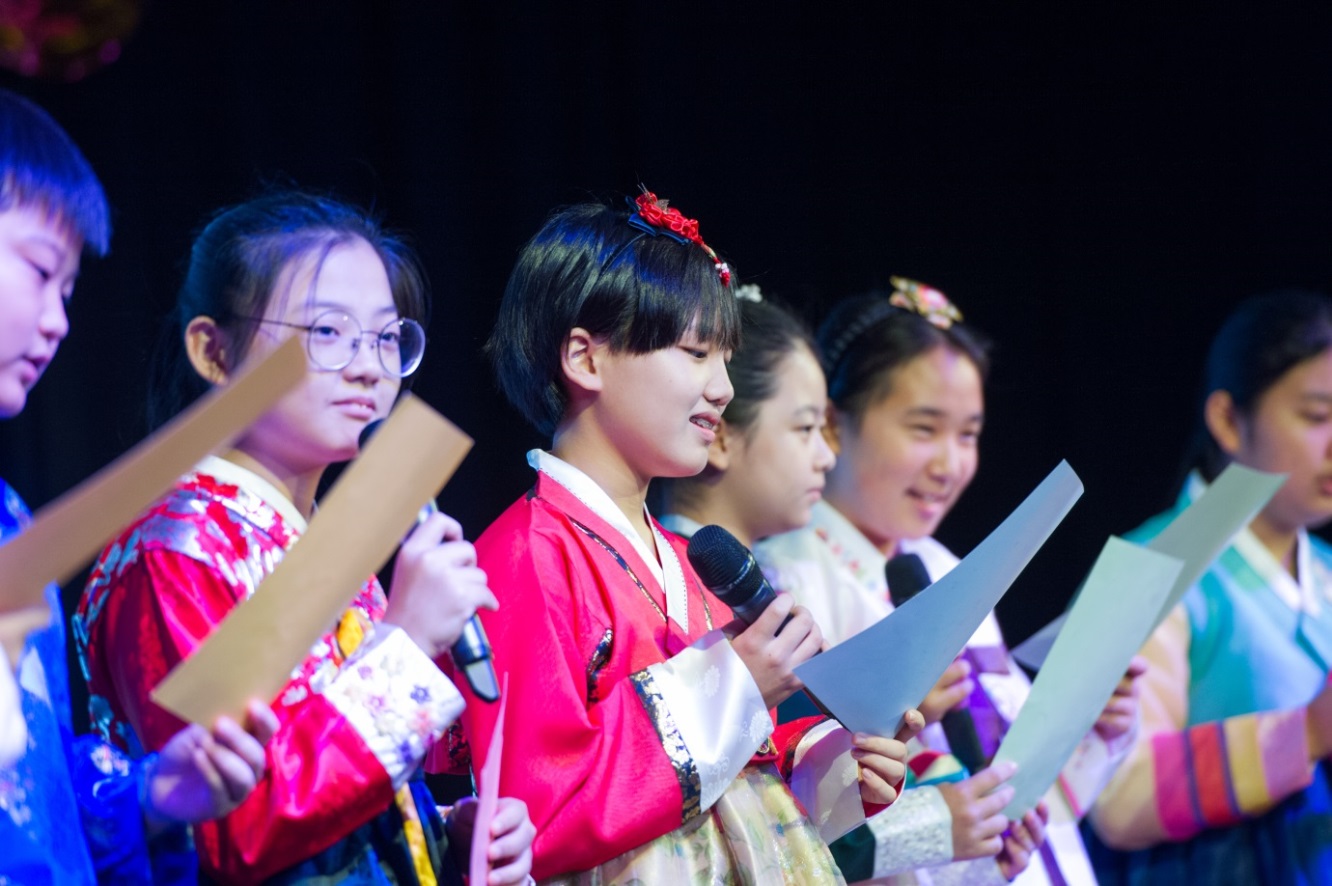 Trung thu truyền thống ở trường quốc tế như thế nào? - Ảnh 7. Trung thu truyền thống ở trường quốc tế như thế nào? - Ảnh 7.